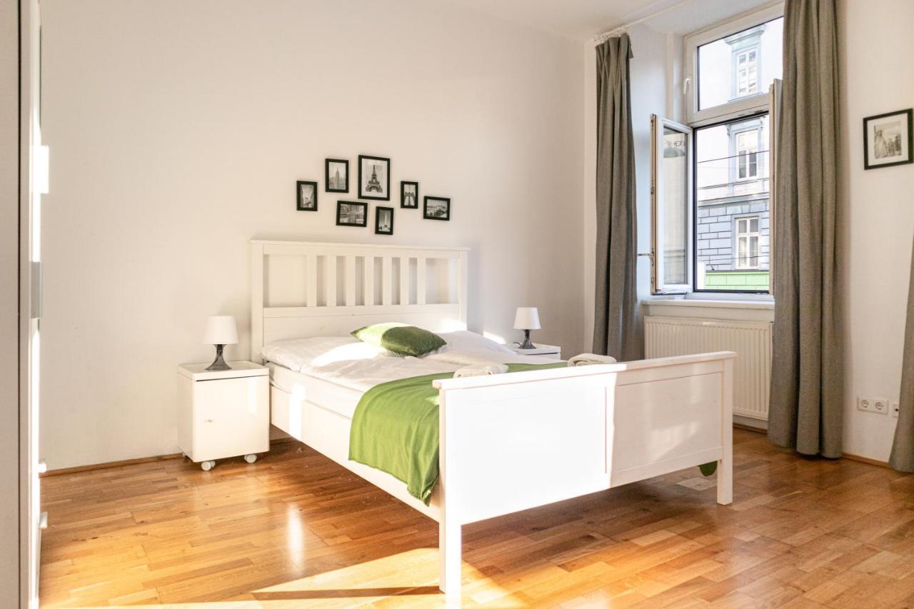 Comfortable 3Br Shared Apart. - Suitable For Long Stays Wenen Buitenkant foto