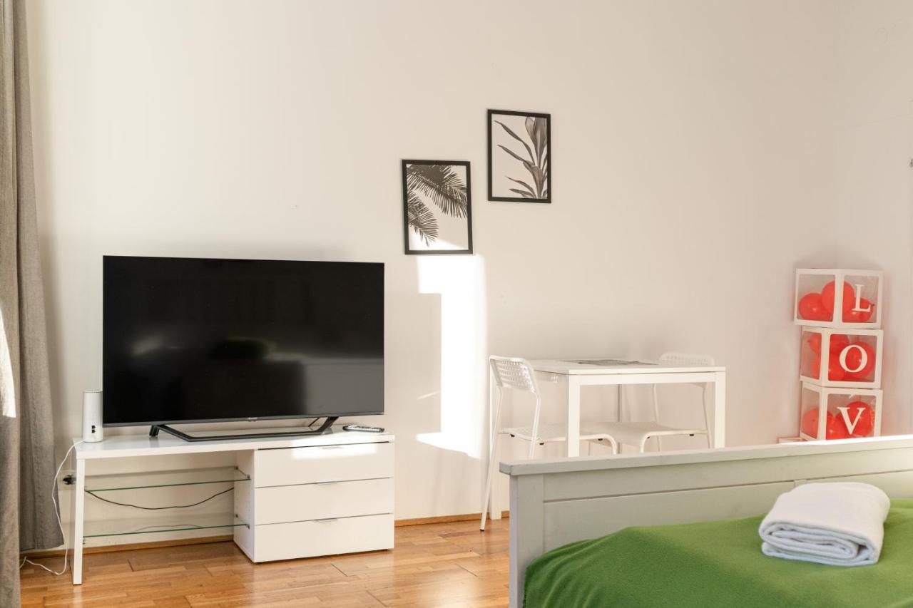 Comfortable 3Br Shared Apart. - Suitable For Long Stays Wenen Buitenkant foto